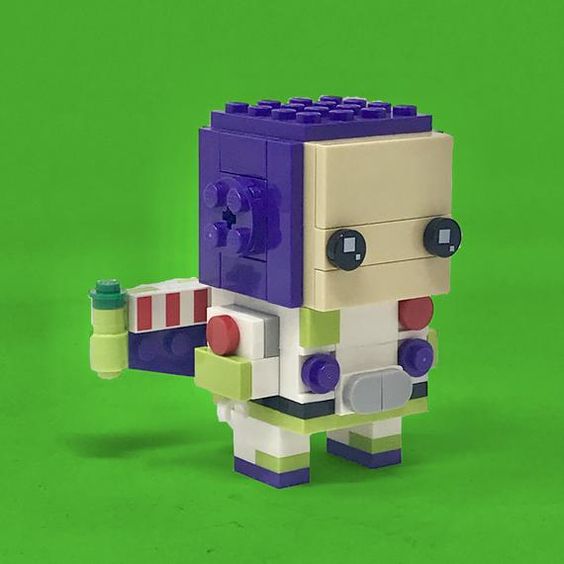 Custom Brickheadz Buzz Lightyear Article Image 9